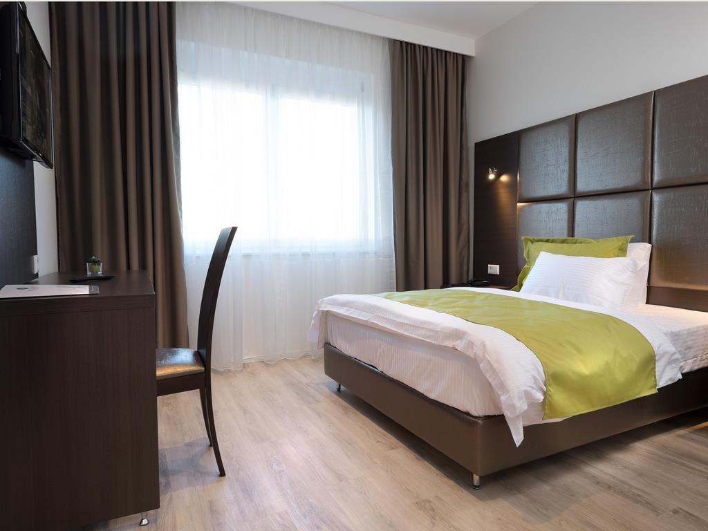 Boutique Hotel Bellevue Rheinfelden / Basel Exterior photo